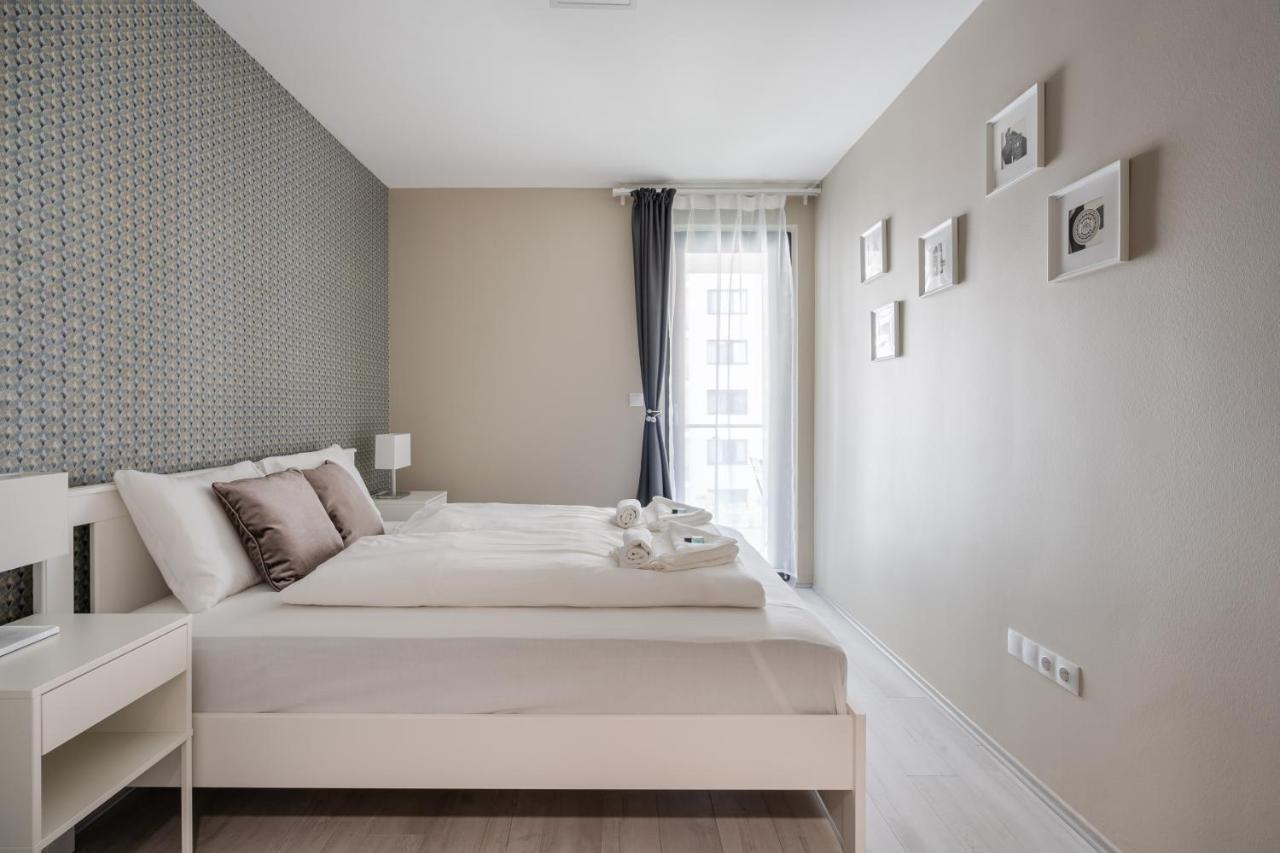 Navy Angel Apartment With Balcony Budapest Kültér fotó